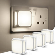 Dimmable Plug-in Night Light with Dusk to Dawn Sensor