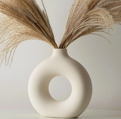 Modern Ceramic White Donut Vase – Boho Decorative Vase for Pampas & Dried Flowers
