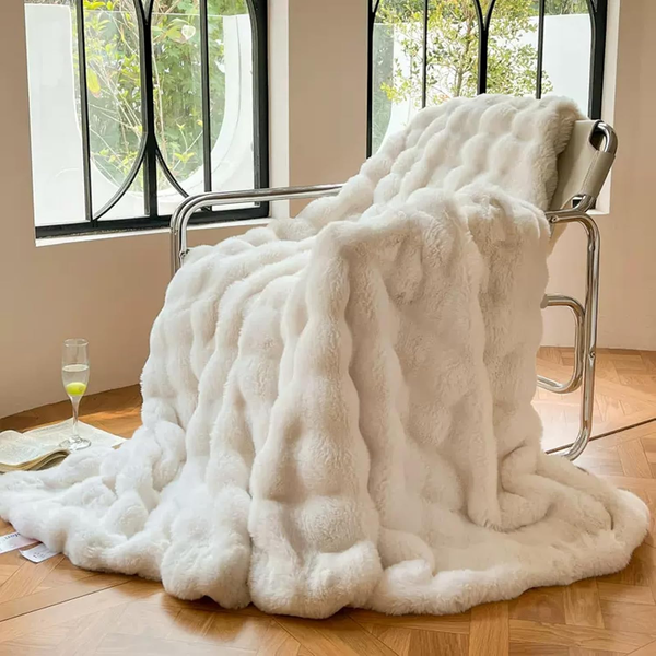 DREAMLANDING Reversible Faux Rabbit Fur Sherpa Throw Blanket – Cream, 130x150cm