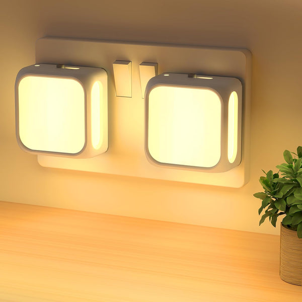 Dimmable Plug-in Night Light with Dusk to Dawn Sensor