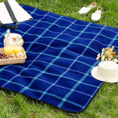 Basics Waterproof Picnic Blanket 150x195 cm – Blue/White Outdoor Mat