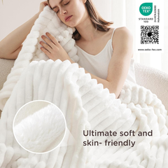 Bedsure Soft Fleece Throw Blanket – Cosy Fluffy Sofa & Bed Throw, Off White 130x170 cm