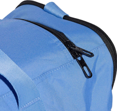 Essentials Unisex Linear Duffel – Lightweight Gym, Sports & Travel Bag