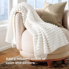 Bedsure Soft Fleece Throw Blanket – Cosy Fluffy Sofa & Bed Throw, Off White 130x170 cm