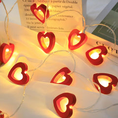 Wooden Heart String Lights – 20 LEDs