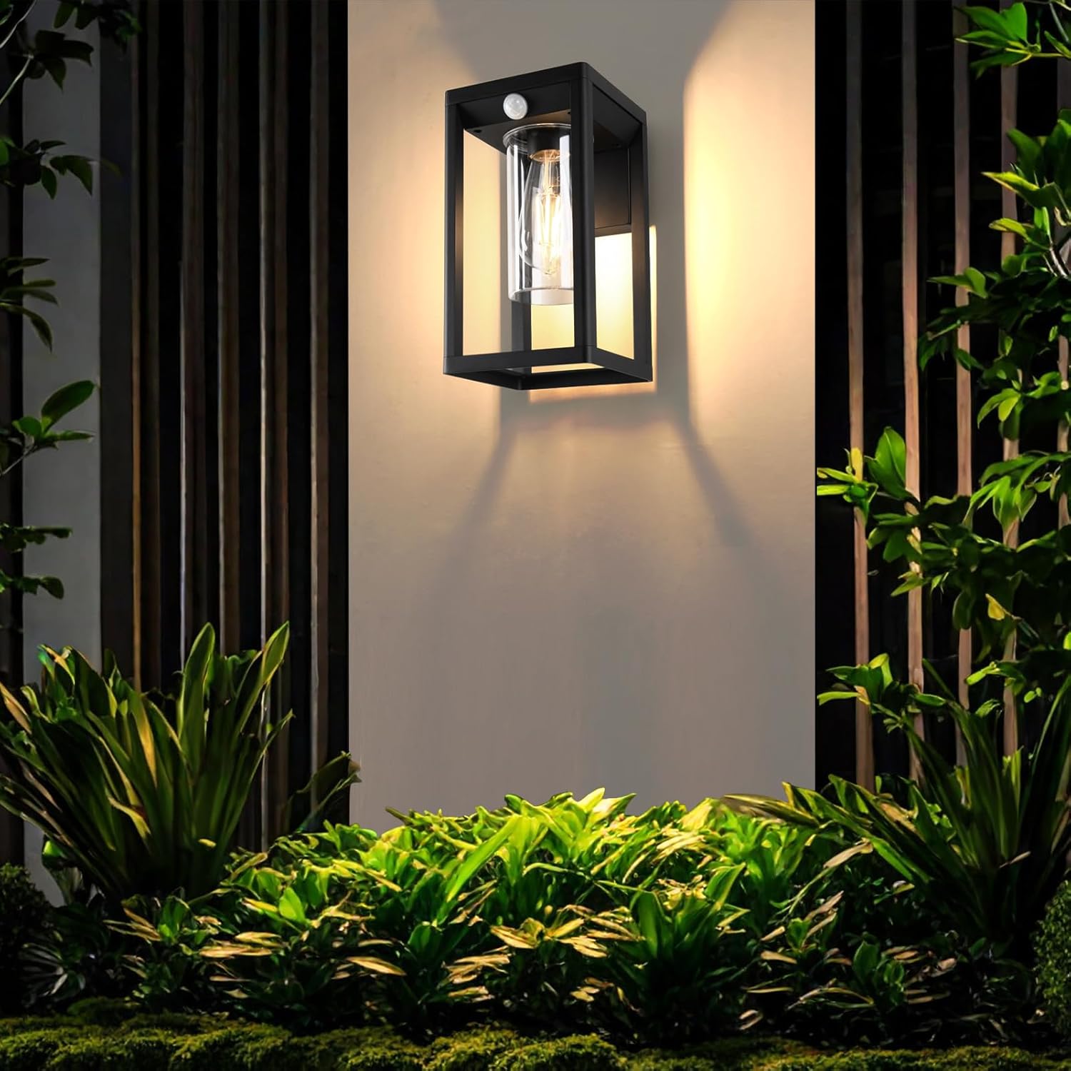 Motion Sensor Outdoor Wall Lights: Mains Powered, Black Aluminum Lantern, Waterproof and Anti-Rust, Ideal for Front Door and Porch – Bulb Not Included