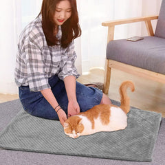 Medo Small Flannel Pet Blanket, Soft Warm Fuzzy Bed Cover for Dogs & Cats, Grey 45x65cm