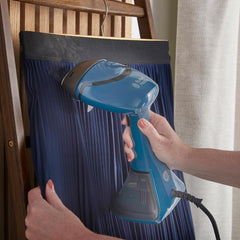 Russell Hobbs Steam Genie Handheld Clothes Steamer, No Ironing Board Needed, Ready to Use in 45s, Power Indicator, Auto-Off, 200ml Removable Water Tank, 3 Attachments, 7m Steam Time, 1600W, 27220