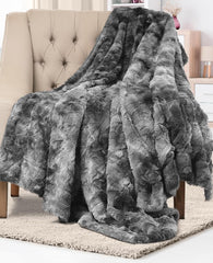 Everlasting Comfort Faux Fur Throw Blanket, Soft Fluffy Plush Thick Cozy Throw