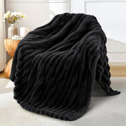 Exclusivo Mezcla Pink Fleece Throw Blanket, Soft Striped Jacquard, 127x152cm