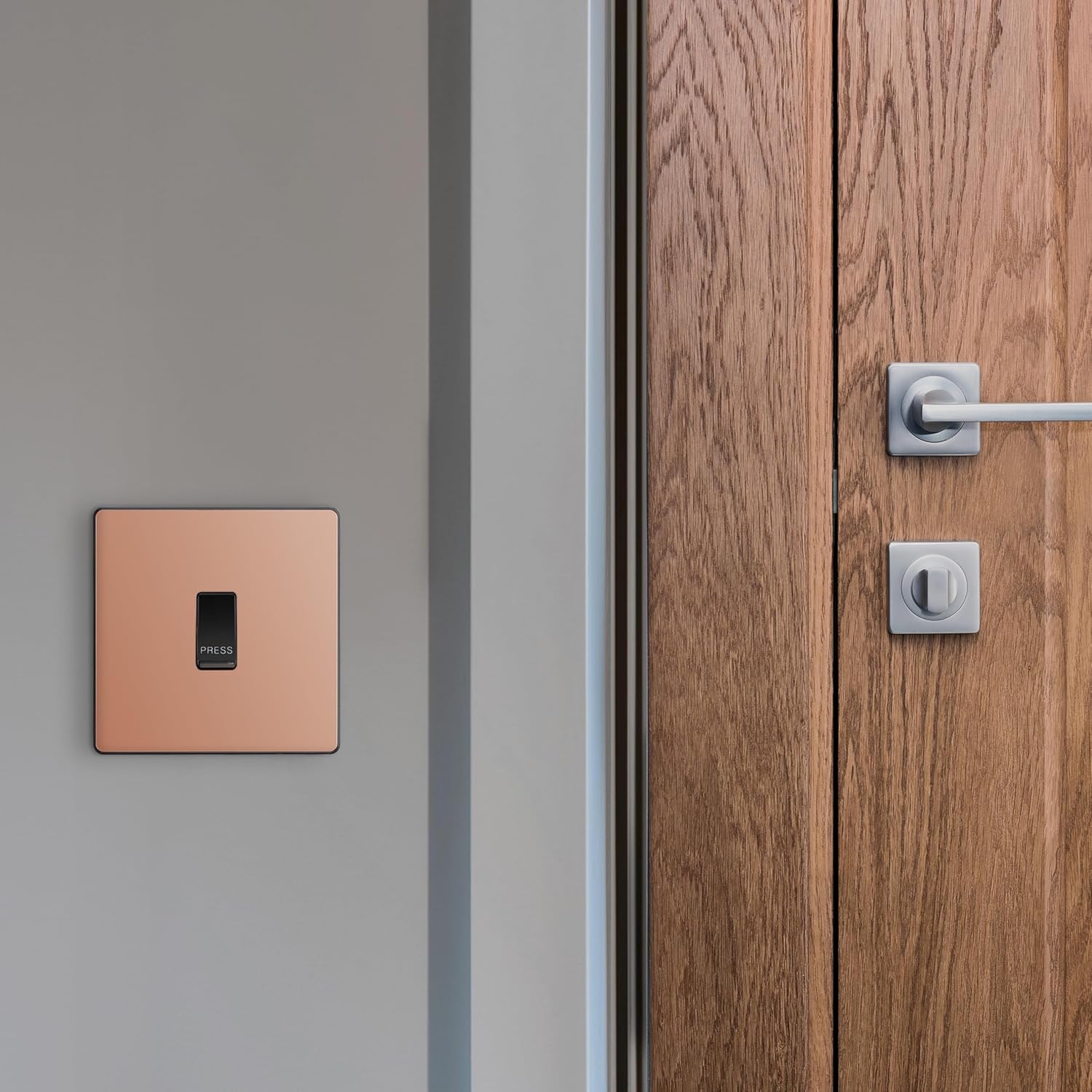 BG Electrical Single Retractive Press Switch, Screwless Front Plate, Round Edges, 1 Way, Evolve, Polished Copper, 10A, PCDCP14B