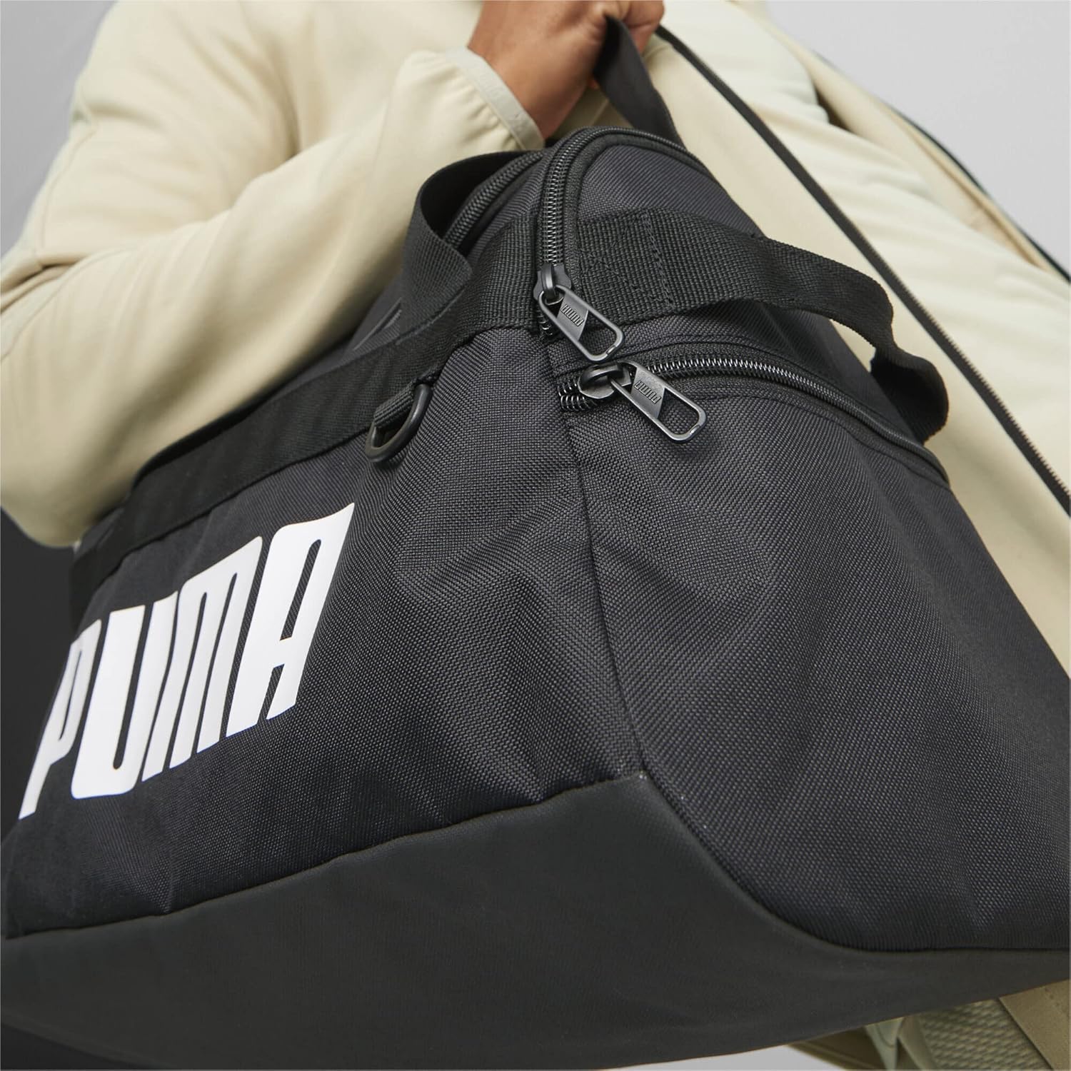 Challenger XS Duffel Bag – Compact, Lightweight Travel & Gym Bag for Men & Women