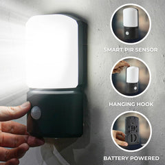 Battery PIR Motion Sensor Wall Light Outdoor IP44