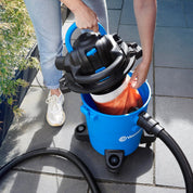 Vacmaster WD18 AG+ 2-in-1 Wet & Dry Garden Vacuum and Blower – 1500W, 18L Outdoor Cleaner for Artificial Grass, Patios & Decking