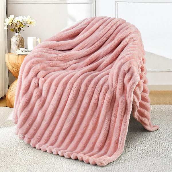 Exclusivo Mezcla Pink Fleece Throw Blanket, Soft Striped Jacquard, 127x152cm
