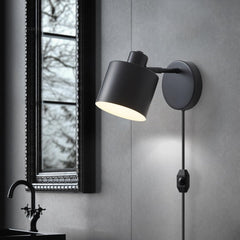 Alpha Lights plug-in sconce

