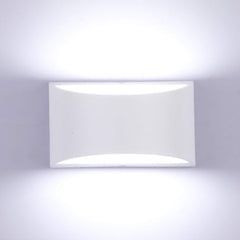 Indoor dimmable LED wall light

