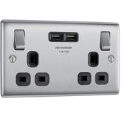 BG Electrical Double Switched Power Socket with 2 USB Ports