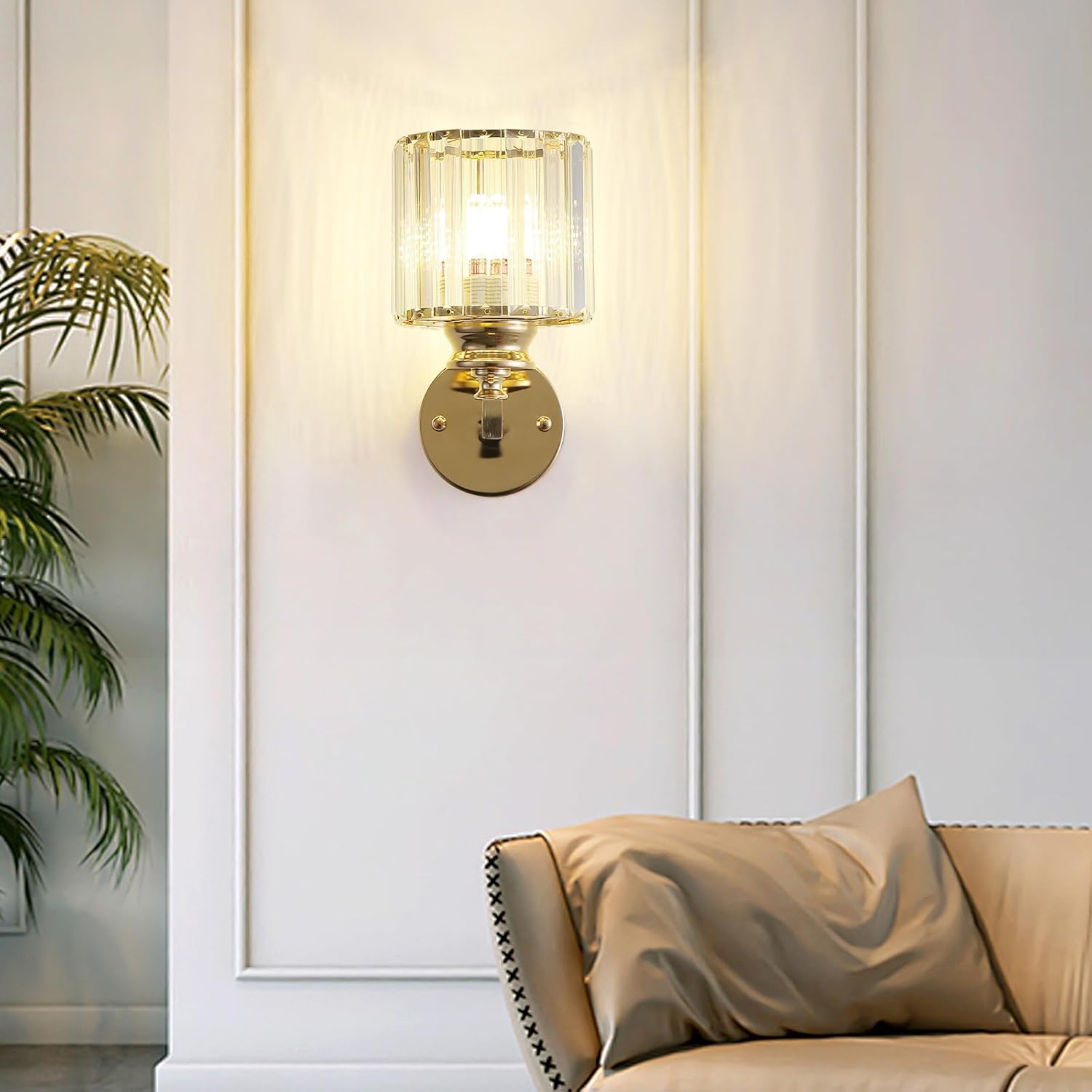 Vintage modern crystal wall lamp

