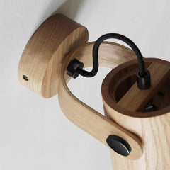 Warm white directional wall lamp

