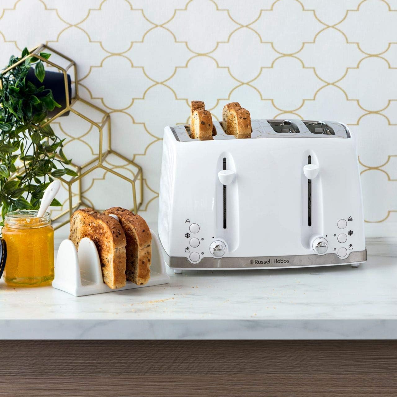 Honeycomb 4 Slice Toaster – White Gloss – 1500W – KfDirect